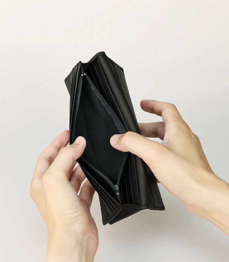 ファスナー付通しマチ長財布｜レーニアカーフ ｜ネイビー