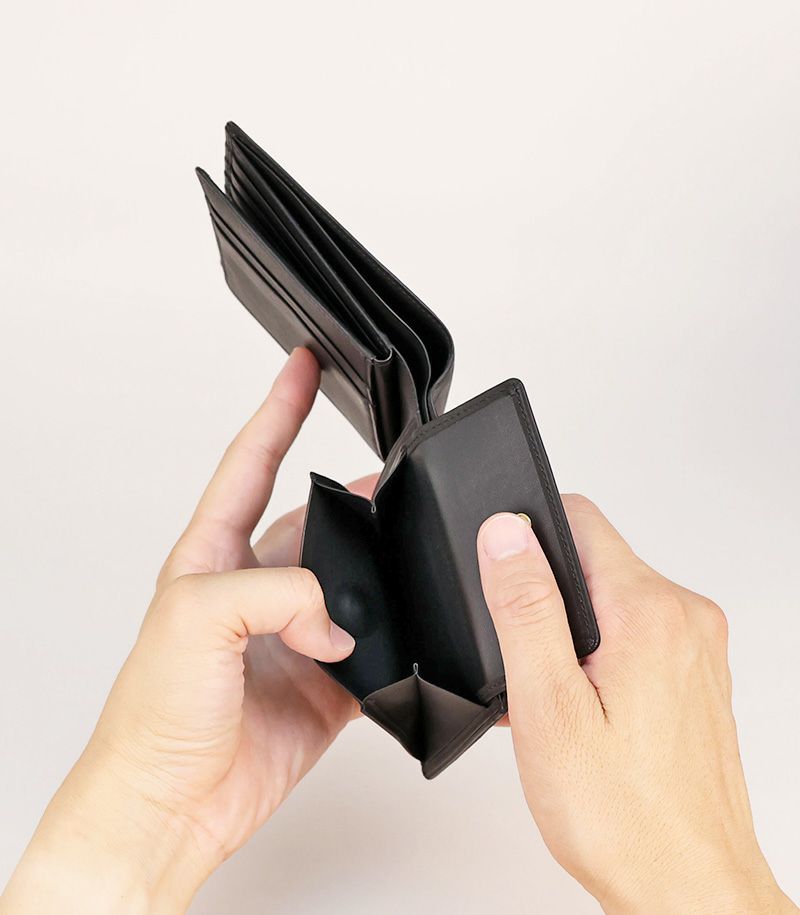 小銭入れ・ベロ付き札入れ｜レーニアカーフ ｜グリーン