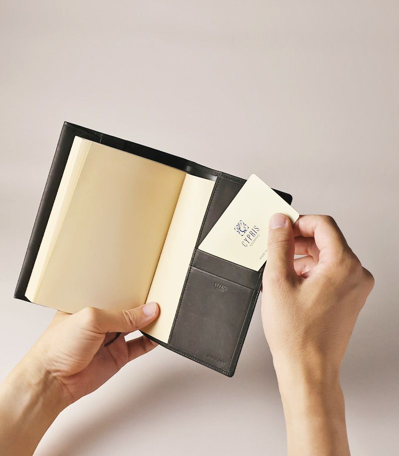 ブックカバー（文庫本サイズ）｜レーニアカーフ ｜グリーン