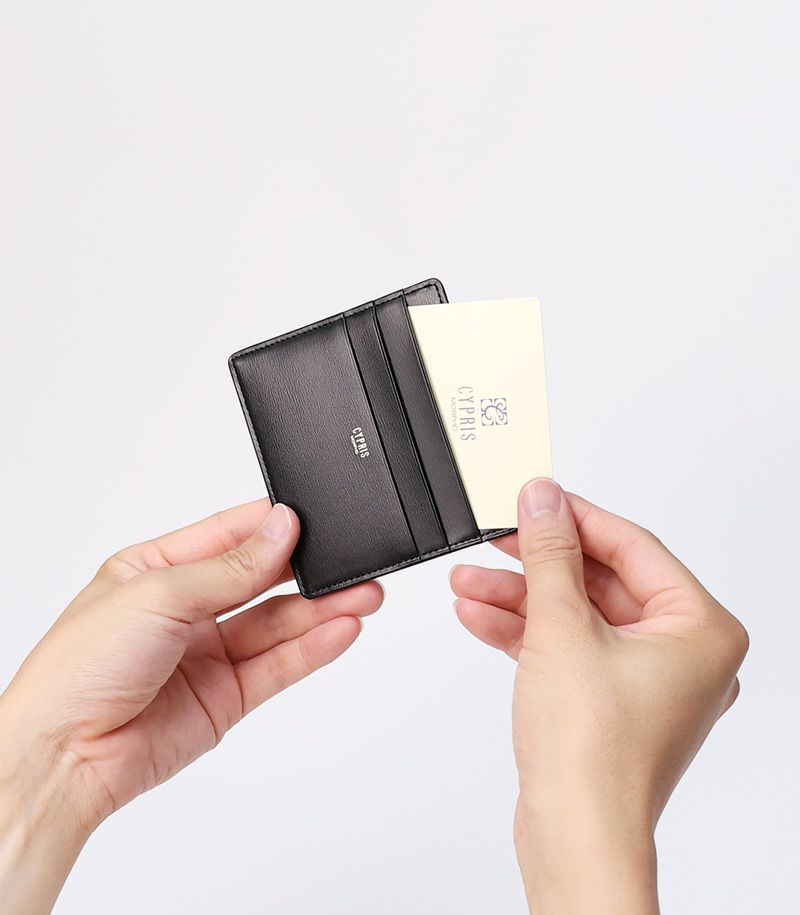 小銭入れ付きコンパクトカードケース（マネーフラップ）｜ボックスカーフ