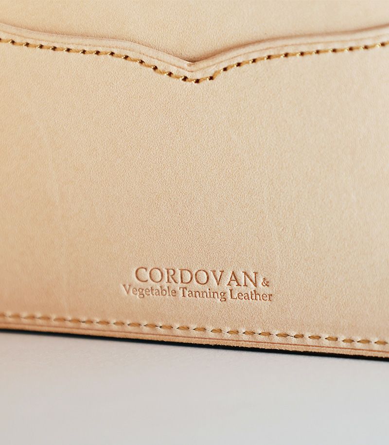 二つ折り財布,コードバン