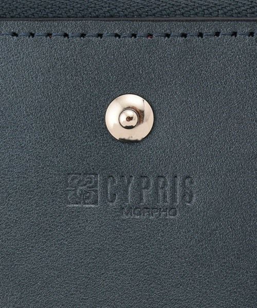 スリム＆コンパクト二つ折財布