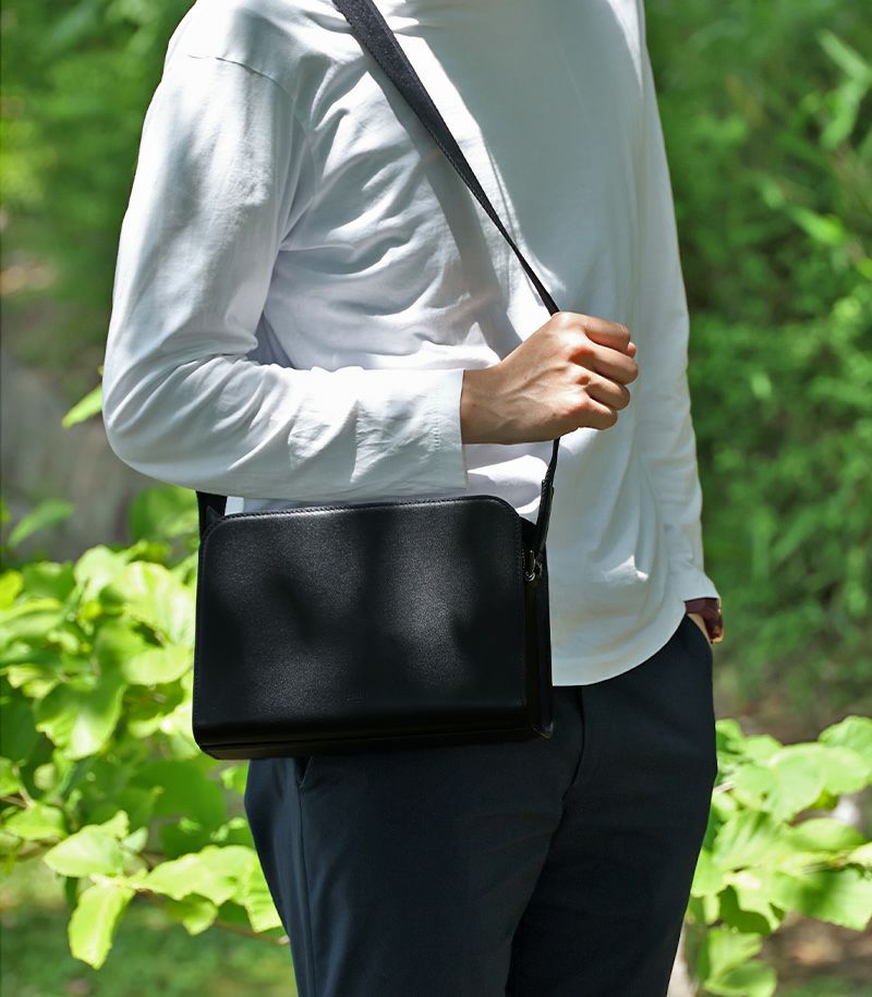 ショルダーバッグ,レザーショルダーバッグ