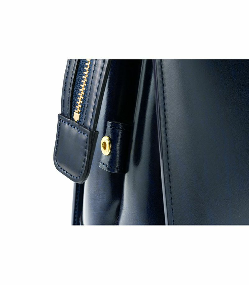 ブガッティ型ブリーフ｜ルーガショルダー